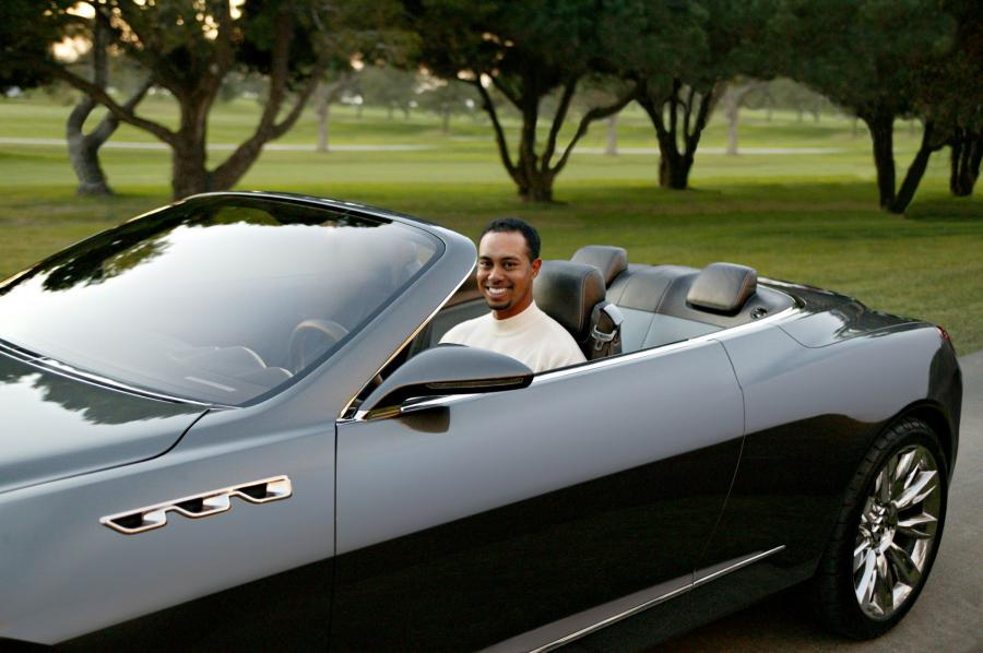  Buick Velite Concept 2004 года  (фото 17 из 65)